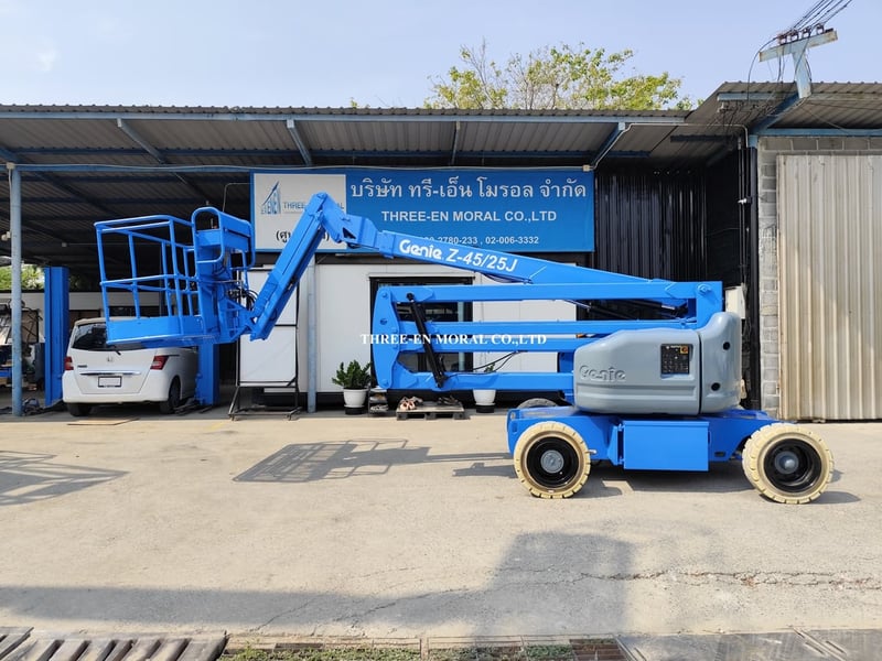รถกระเช้า Boom Lift Genie Z45-25J รถกระเช้า Boom Lift Genie Z45-25J