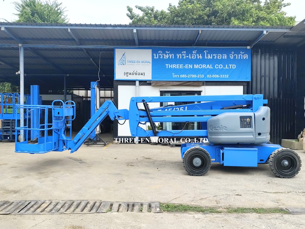 รถกระเช้า Boom Lift Genie Z45-25J