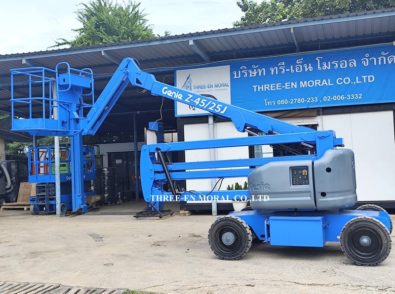 รถกระเช้า Boom Lift Genie Z45-25J