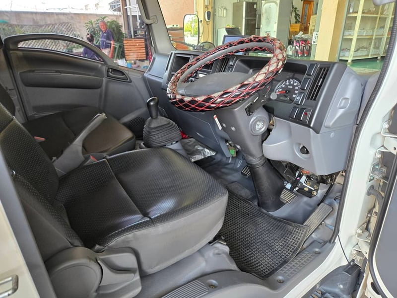 ขายอีซูซุ NLR130