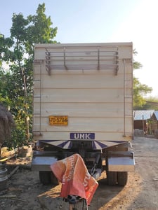 ISUZU FRR 210แรงม้า รถบรรทุก 6ล้อ กระบะคอกสูง ปี2023 เลขไมล์น้อยกว่า 500,000 กม. ISUZU FRR 210แรงม้า รถบรรทุก 6ล้อ กระบะคอกสูง ปี2023 เลขไมล์น้อยกว่า 500,000 กม.