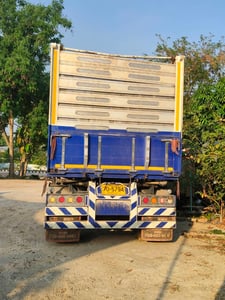 ISUZU FRR 210แรงม้า รถบรรทุก 6ล้อ กระบะคอกสูง ปี2023 เลขไมล์น้อยกว่า 500,000 กม. ISUZU FRR 210แรงม้า รถบรรทุก 6ล้อ กระบะคอกสูง ปี2023 เลขไมล์น้อยกว่า 500,000 กม.