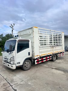 ขายด่วน รถบรรทุกอีซูซุ NPR พร้อมคอกเหล็ก ขายด่วน รถบรรทุกอีซูซุ NPR พร้อมคอกเหล็ก