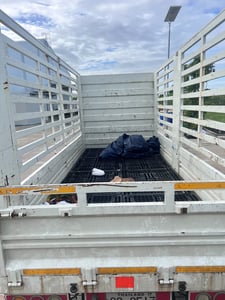 ขายด่วน รถบรรทุกอีซูซุ NPR พร้อมคอกเหล็ก ขายด่วน รถบรรทุกอีซูซุ NPR พร้อมคอกเหล็ก