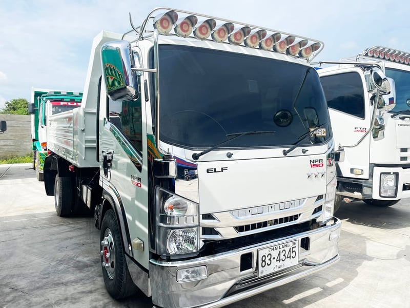 ISUZU NPR75 150 แรง ปี 55 ยาว 3.8 ม.กว้าง 2.3 ม.