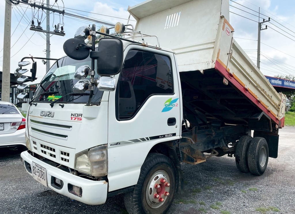 ISUZU NQR 175 แรง ปี 50