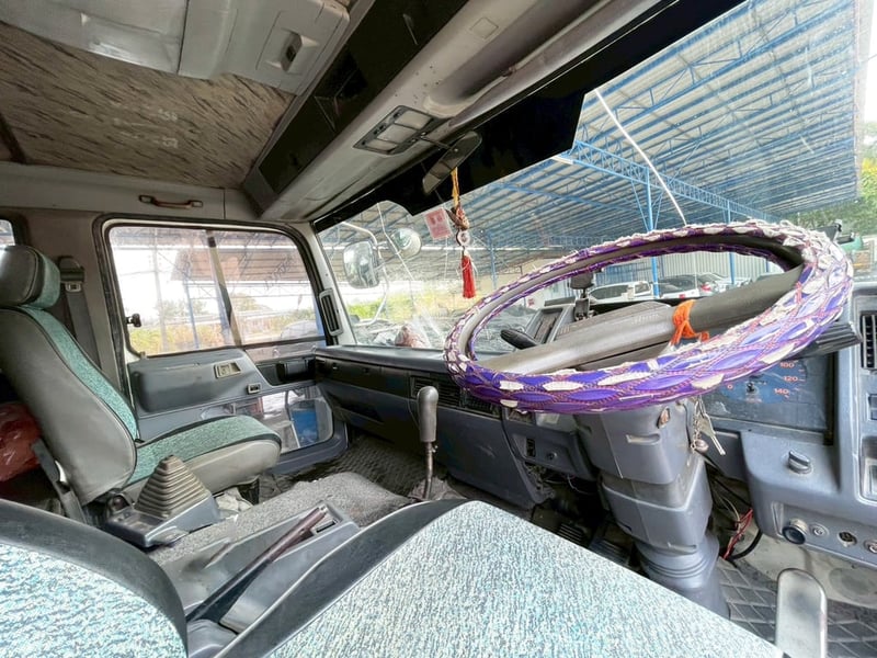 รถบรรทุก 10 ล้อล่อง เ HINO FL1J 212 แรง ปี 45