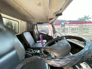 6 ล้อ ตู้บรรทุก 10 บาน  ISUZU FTR 240 แรง ปี 56