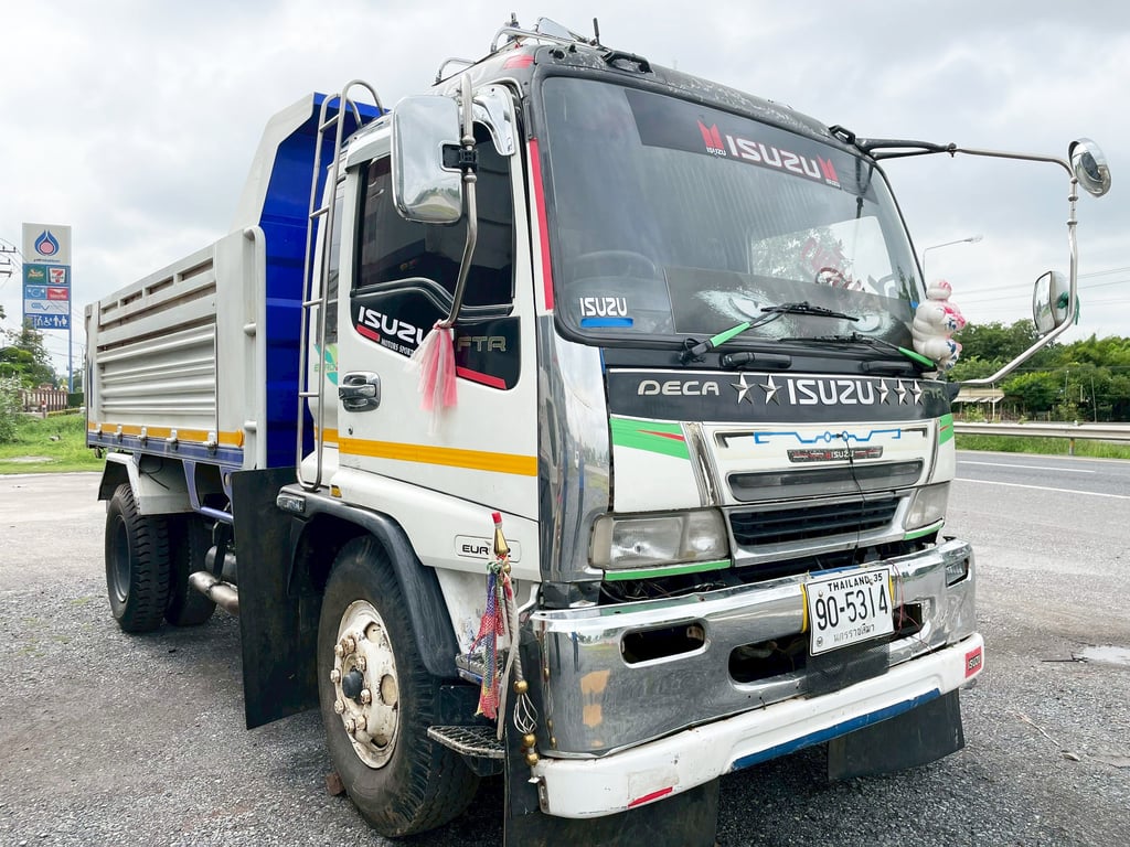 ISUZU FTR33 195 แรง ปี 40 ISUZU FTR33 195 แรง ปี 40