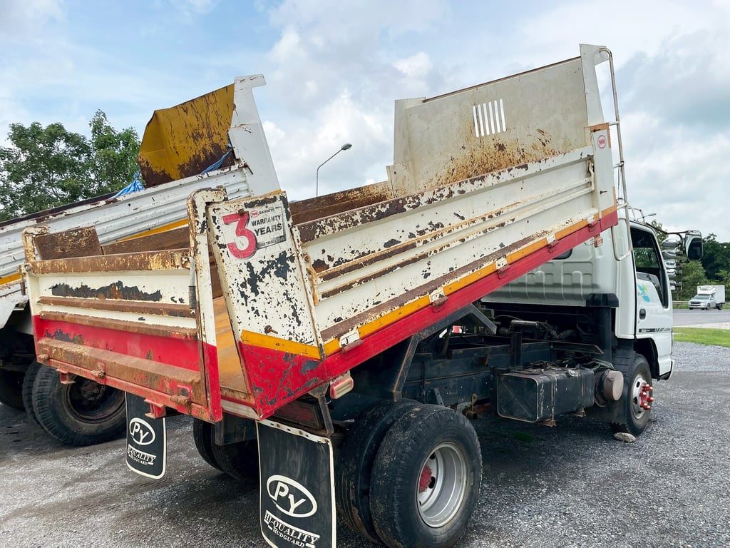 ISUZU NQR 175 แรง ปี 50