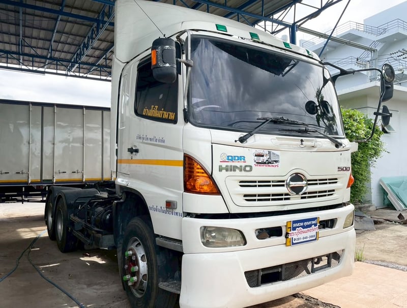 ออกรถเพียง 79,000 . - เท่านั้น‼️ 10 หัวลาก HINO FM1A 344 แรง ปี 56 ออกรถเพียง 79,000 . - เท่านั้น‼️ 10 หัวลาก HINO FM1A 344 แรง ปี 56