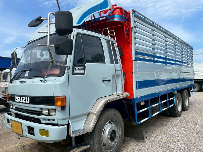 10 ล้อบรรทุก  🚛  ISUZU FVM 195 แรง ปี 38