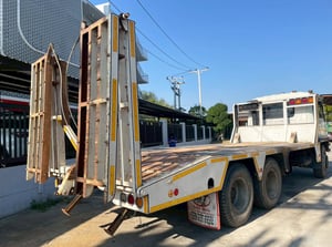 10 ล้อ ท้ายลาด เข้ามาแล้วครับ  MITSUBISHI FN 220 แรง ปี 45