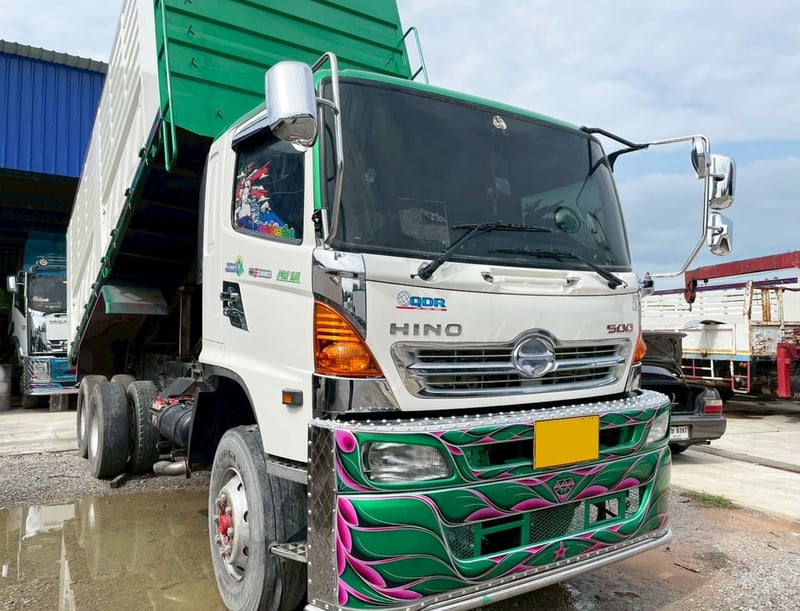 ออกรถเพียง 99,000.- HINO FM1A 344 แรง ปี 57 ออกรถเพียง 99,000.- HINO FM1A 344 แรง ปี 57