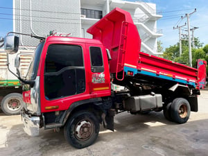 6 ล้อ แดง แรงฤทธิ์  ISUZU FSR 195 แรง ปี 54