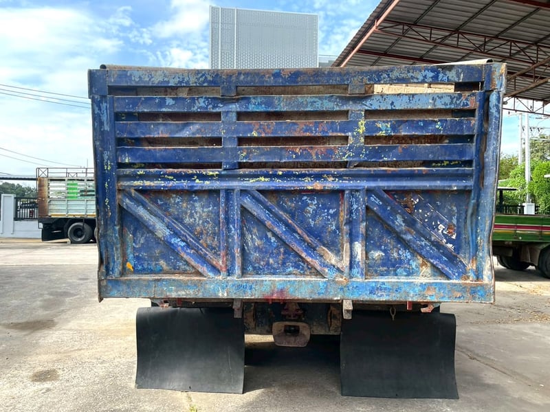 สิบล้อ เข้ามาอีกแล้ว  ISUZU FXZ 240 แรง ปี 44