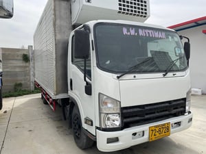 ISUZU NQR 6 ล้อ ตู้ทำความเย็น  เครื่อง 175 แรง  ปี 53