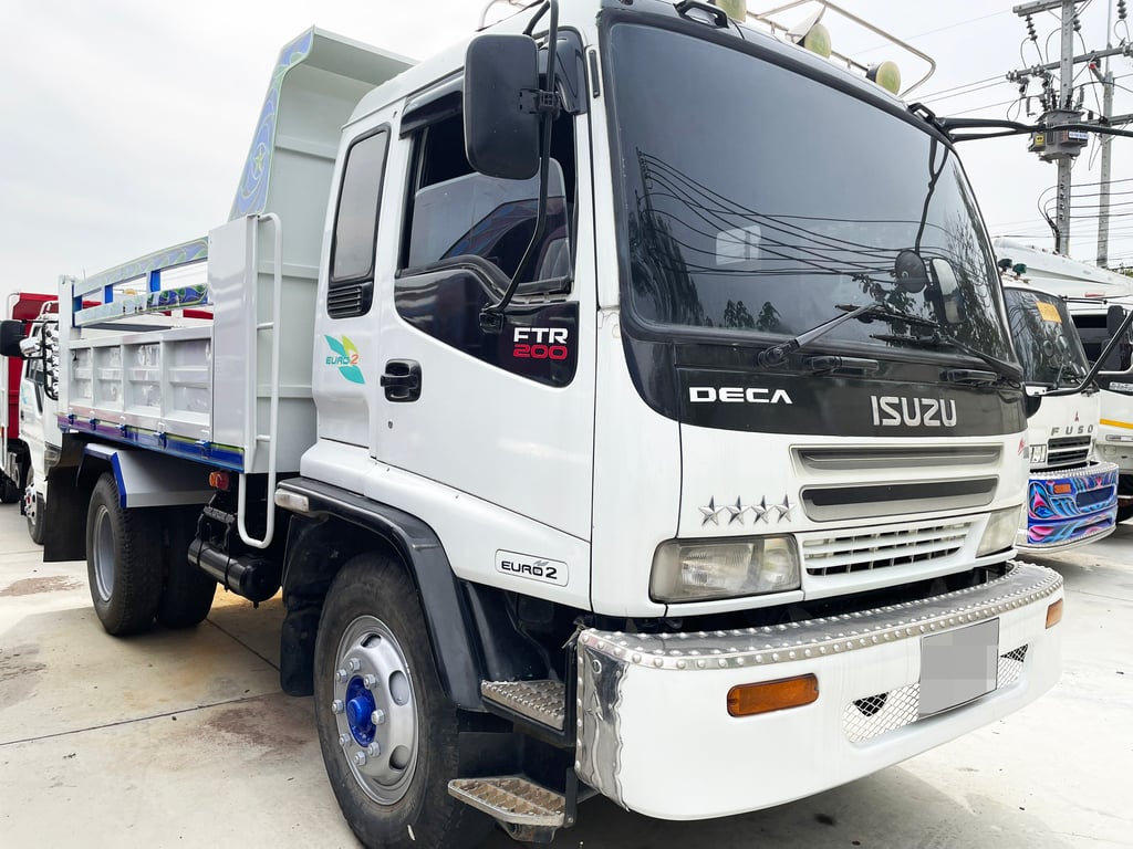 6 ล้อ ดั้ม ขาว ISUZU FTR 33 200 แรง ปี 45