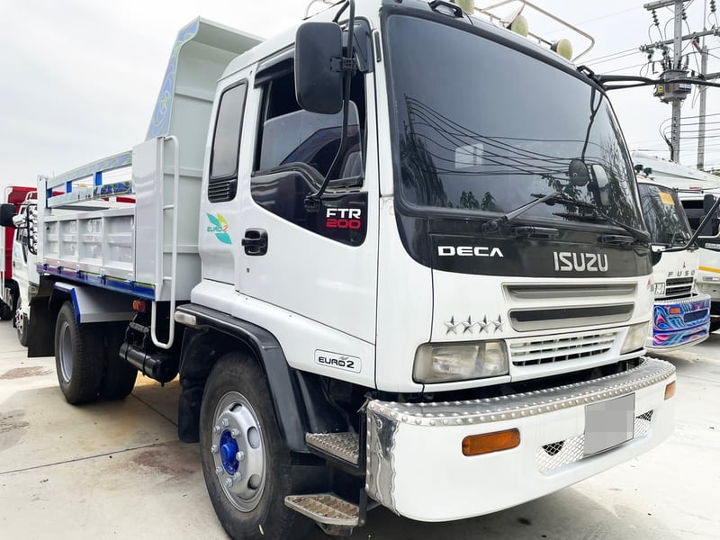 6 ล้อ ดั้ม ขาว ISUZU FTR 33 200 แรง ปี 45
