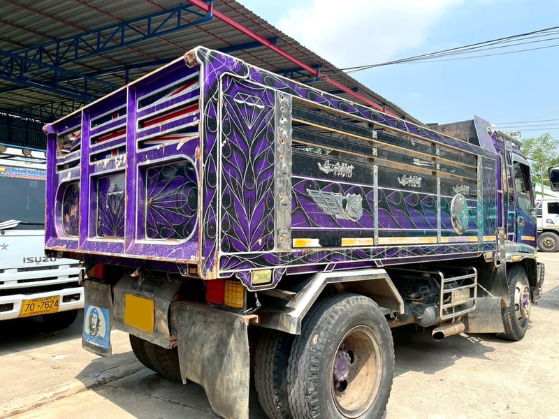 6 ล้อ ม่วงพ่วงทรัพย์ ISUZU FTR 200 แรง ปี 45 6 ล้อ ม่วงพ่วงทรัพย์ ISUZU FTR 200 แรง ปี 45