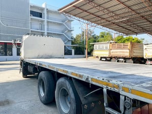 10 ล้อ พื้นเรียบ  HINO FL3H 260 แรง ปี 38