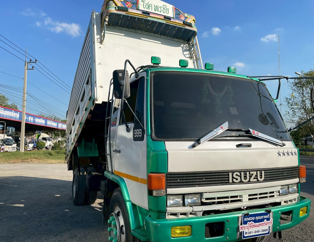 6 ล้อ ดั้ม เกษตร ISUZU 145 แรง ปี 33 6 ล้อ ดั้ม เกษตร ISUZU 145 แรง ปี 33