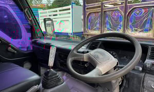 6 ล้อ ดั้ม ISUZU NPR 130 แรง ปี 50