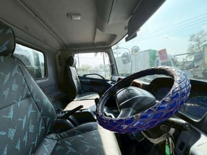 รถหกล้อคอก  HINO FC4J 144 แรง ปี 47