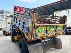 6 ล้อ ดั้ม   MITSUBISHI FUSO 240 แรง ปี 45 