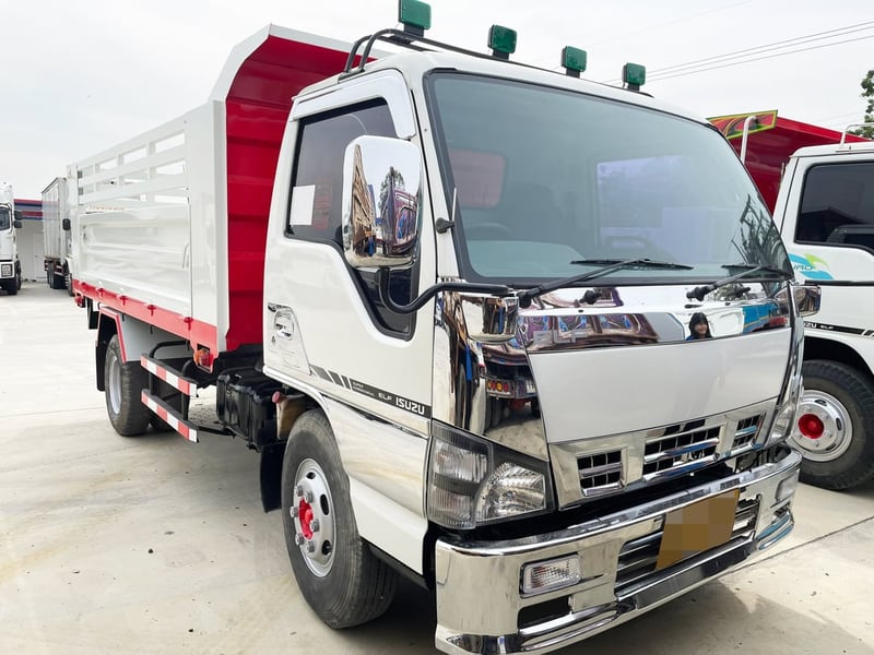 6 ล้อ ดั้ม ISUZU NPR 130 แรง ปี 50