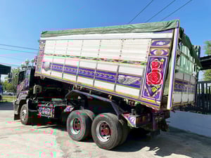 10 ล้อดั้ม ม่วงพ่วงทรัพย์ มาแล้ว 10 ล้อดั้ม ม่วงพ่วงทรัพย์ มาแล้ว