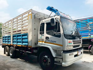 สิบล้อล่อง  มาอีกคันแล้ว  ISUZU FVM  200 แรง ปี 50