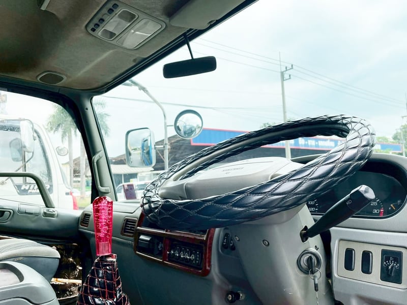 MITSUBISHI FUSO FK 206 แรงม้า รถบรรทุก 6 ล้อ ดั้มพ์ ปี 2563