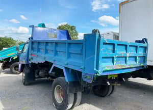 6 ล้อ ดั้ม น้ำเงิน นำทรัพย์ มาแล้ว  ISUZU NPR 115 แรง ปี 33