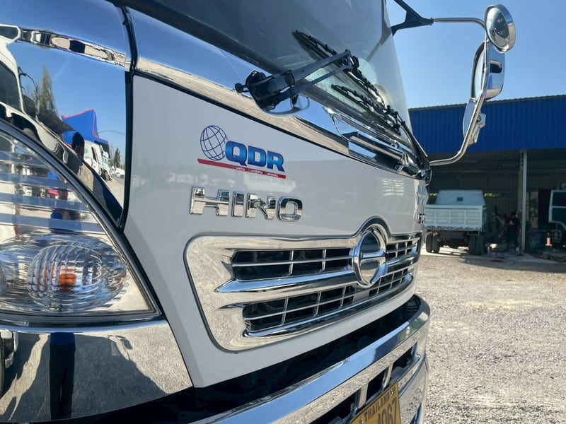 หัวลาก 10 ล้อ  HINO FM1A 330 แรง ปี 51