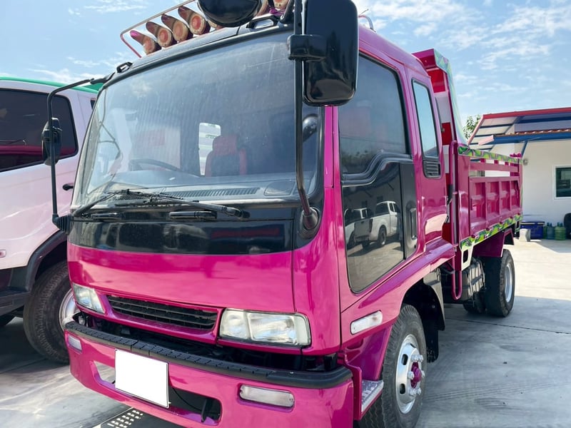 6 ล้อดั้ม ชมพูแจ่ม ISUZU FRR 195 แรง ปี 61