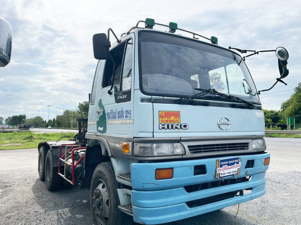 10 ล้อ หัวลาก สีฟ้า HINO FM2K 240 แรง ปี 42 