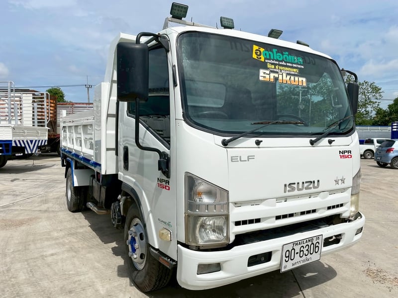 6 ล้อ ISUZU NPR75 150 แรง ปี 54 ยาว 3.9 x2.1 cm