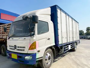 6 ล้อ ตู้สิบบาน HINO FG8J 212  แรง ปี 51