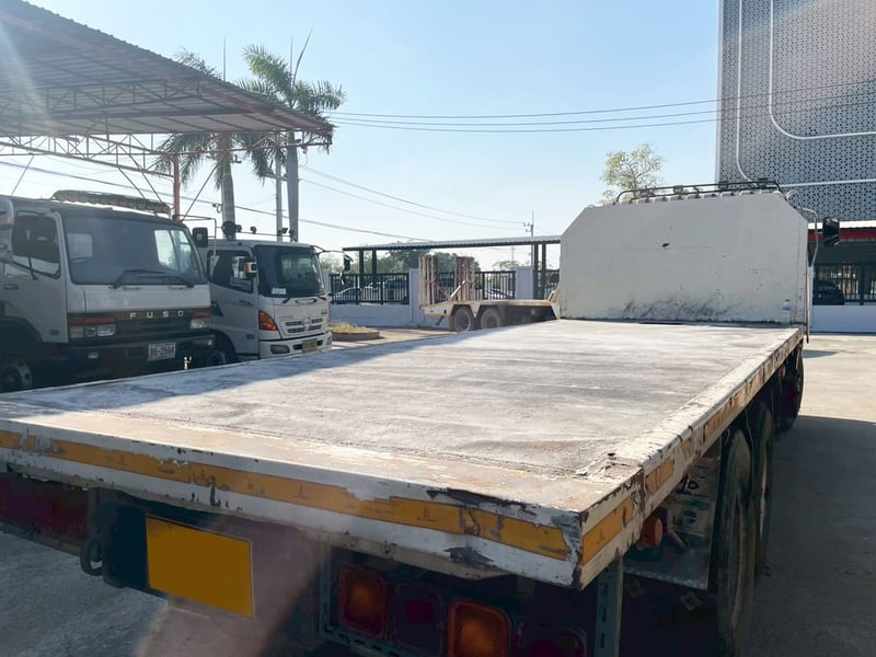 10 ล้อ พื้นเรียบ  HINO FL3H 260 แรง ปี 38