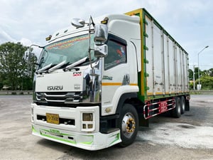 10 ล้อ ตู้สิบบาน ISUZU FVM 300 แรง ปี 56