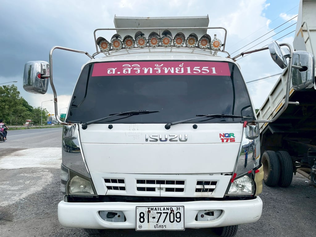ISUZU NQR75 175 แรง ปี 50 ISUZU NQR75 175 แรง ปี 50