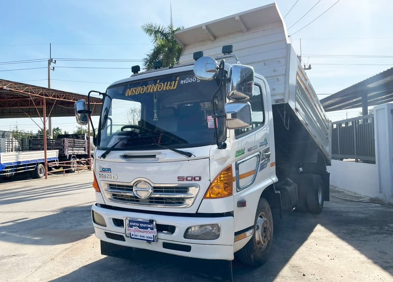 6 ล้อ ดั้มขาว  HINO FC9J 145 แรง ปี 53