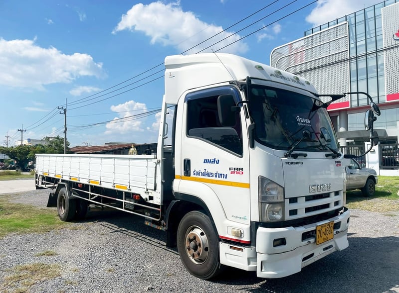 6 ล้อ กระบะเอนกประสงค์ คอกยาว ISUZU FRR 210 แรง ปี 56