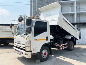 6 ล้อดั้ม ขาวรับทรัพย์ ISUZU NQR 175 แรง ปี 57 6 ล้อดั้ม ขาวรับทรัพย์ ISUZU NQR 175 แรง ปี 57