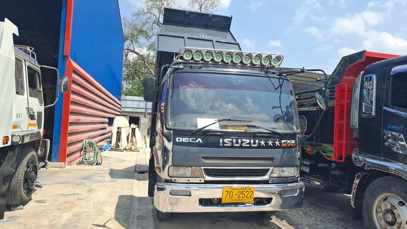 6 ล้อ ดั้ม ISUZU FRR 195 แรง ปี 13 6 ล้อ ดั้ม ISUZU FRR 195 แรง ปี 13