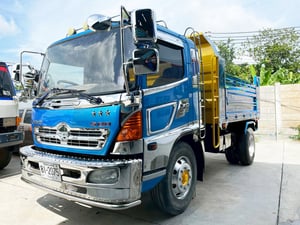 6 ล้อดั้ม  ฟ้านำทรัพย์ HINO FG1J 240 แรง ปี 50