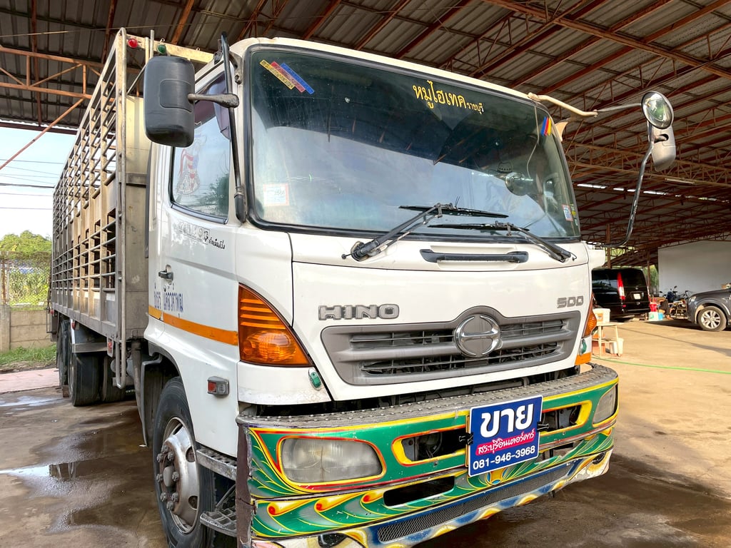10 ล้อ เฉพาะกิจบรรทุกสุกร HINO FL8J 212 แรง ปี 53 10 ล้อ เฉพาะกิจบรรทุกสุกร HINO FL8J 212 แรง ปี 53