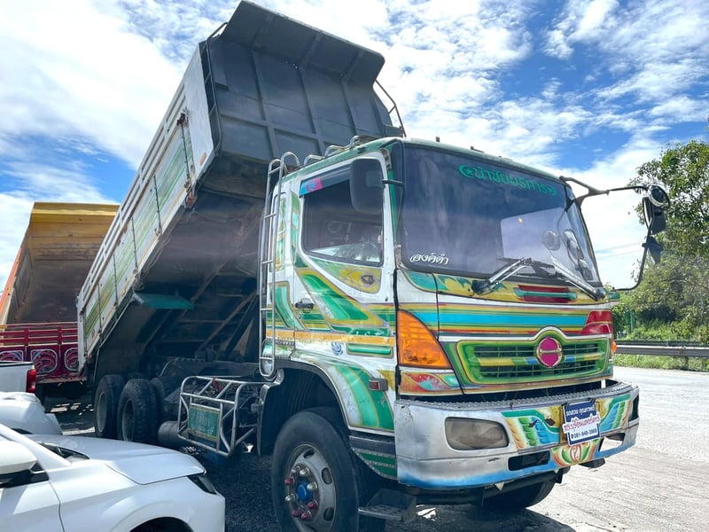 HINO FM 314 แรงม้า รถบรรทุก 10 ล้อ ดั้มพ์ ปี 2549