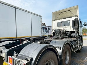 หัวลาก 10 ล้อ HINO FM1A 344 แรง ปี 57